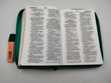 Biblia RVR60, tamaño manual letra gigante, flores turquesa, con cierre, Supreme Libreria Nueva Cultura